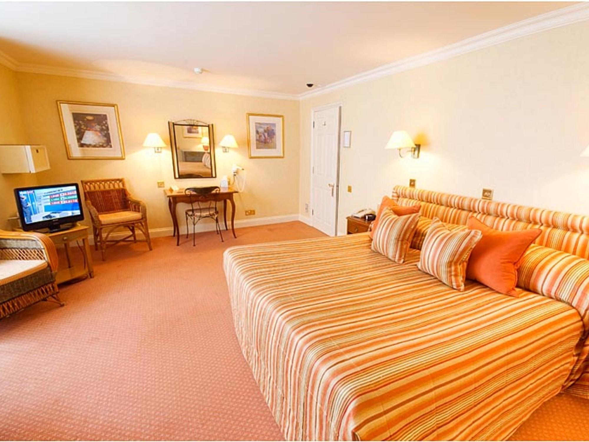 Wentworth Hotel Алдебург Экстерьер фото